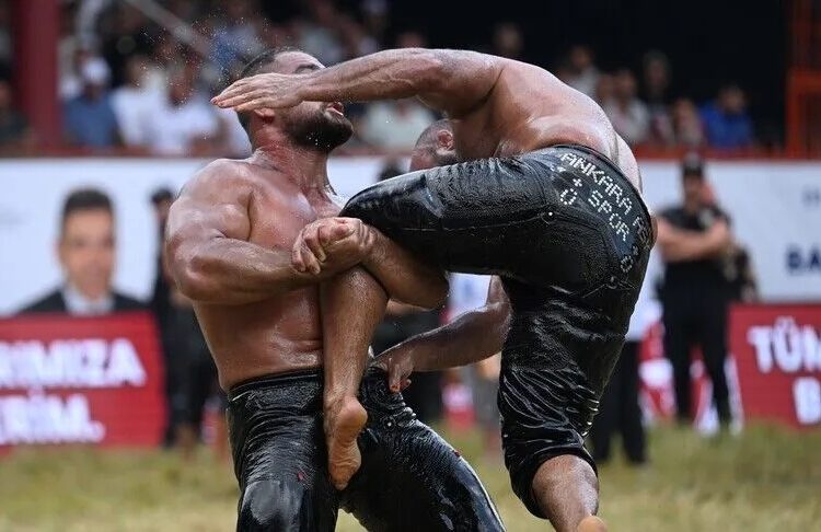 Yağlı güreşte Cumhurbaşkanlığı Kupası için geri sayım 1 Yağlı güreşte Cumhurbaşkanlığı Kupası için geri sayım