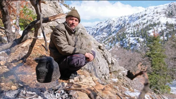 Tuna Cevher yazdı I Yaban hayvanlarının susuzluğuna çare bulan kahraman 1 Tuna Cevher yazdı I Yaban hayvanlarının susuzluğuna çare bulan kahraman