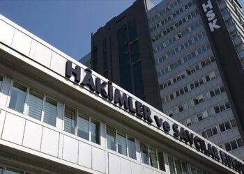 HSK’nın görevden uzaklaştırdığı savcı Uçuk hakkında gözaltı talimatı verildi