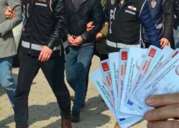 Usulsüz vatandaşlık soruşturmasında ikinci dalga: 72 gözaltı, 30 şirkete kayyum 2 Usulsüz vatandaşlık soruşturmasında ikinci dalga: 72 gözaltı, 30 şirkete kayyum