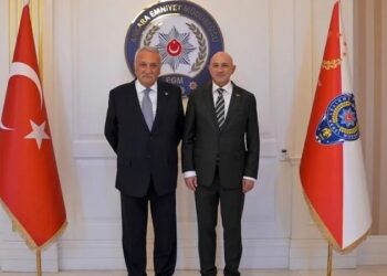 Mehmet Ağar’dan Ankara Emniyeti’ne dikkat çeken ziyaret