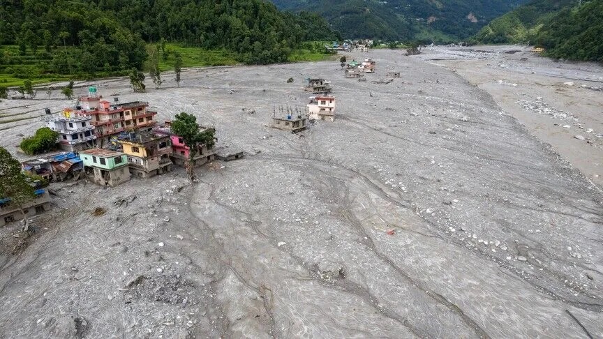 Nepal’deki sel felaketinde hayatını kaybedenlerin sayısı 1367’ye çıktı