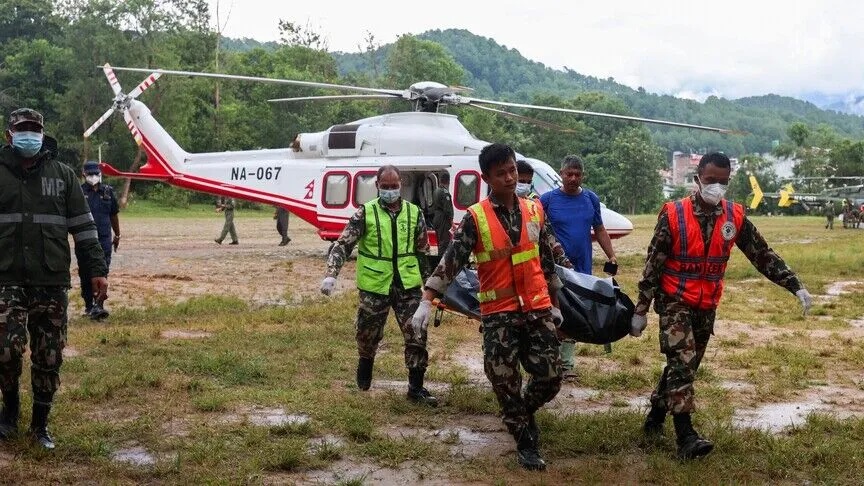 Anasayfa 65 Nepal’deki selde hayatını kaybedenlerin sayısı 1342’ye çıktı