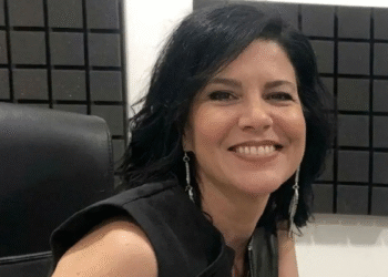 Gazeteci Oya Lale Arslan yanıltıcı bilgiyi alenen yayma suçlamasıyla tutuklandı 3 Gazeteci Oya Lale Arslan yanıltıcı bilgiyi alenen yayma suçlamasıyla tutuklandı