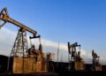 ABD-İran hattında diplomasi beklentileri Brent petrolü 100 doların altına çekti