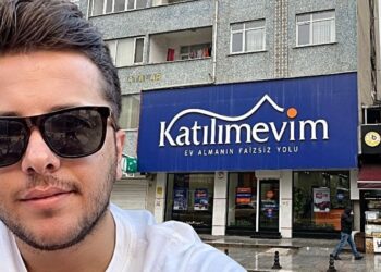 Pusula Grubu için kritik uyarı: İki yanlıştan bir doğru çıkmayacak, sorun büyüyecek 3 Pusula Grubu için kritik uyarı: İki yanlıştan bir doğru çıkmayacak, sorun büyüyecek