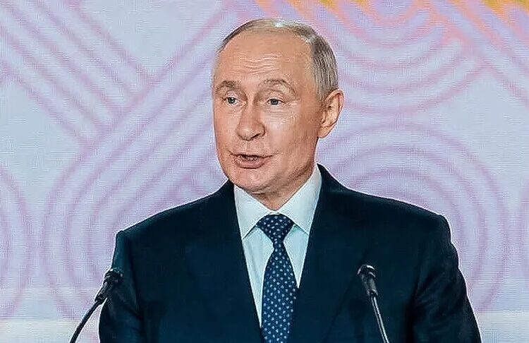 Putin’den İran’a destek açıklaması: İhtiyaç duyduğu ürünleri tedarik ediyoruz