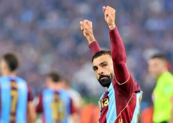 Trabzonspor'da yeni transferlerden "10 gollük" katkı 25 Trabzonspor’da yeni transferlerden “10 gollük” katkı