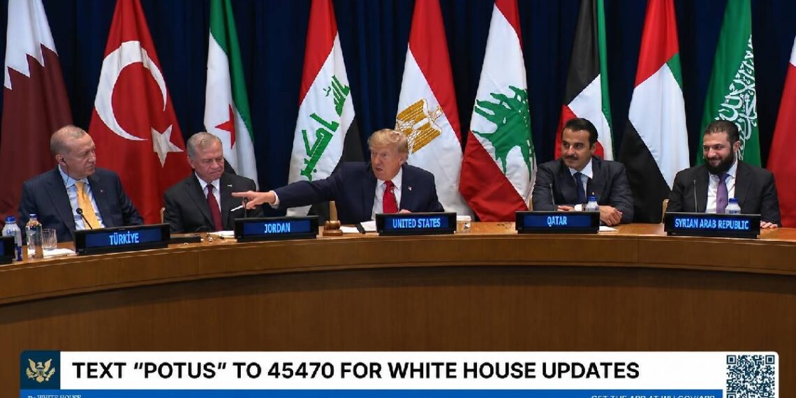 Anasayfa 65 Erdoğan’ı öven Trump: Harika bir lider ve benim dostum