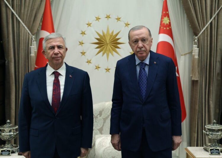 Beştepe’de sürpriz buluşma! Erdoğan, Mansur Yavaş’ı kabul etti 1 Beştepe’de sürpriz buluşma! Erdoğan, Mansur Yavaş’ı kabul etti
