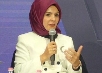 Bakan Göktaş’tan “fon” iddialarına sert rest: İspatlarsanız istifa ederim 2 Bakan Göktaş’tan “fon” iddialarına sert rest: İspatlarsanız istifa ederim