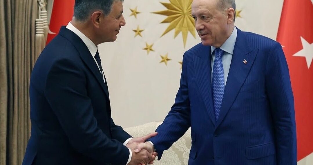 Anasayfa 69 Beştepe’de sürpriz zirve: Cemil Tugay, Erdoğan ile görüştü
