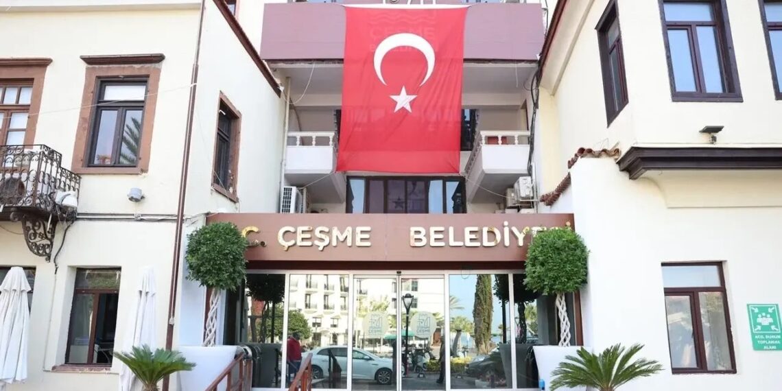 Anasayfa 67 Çeşme Belediyesi’ne operasyon: Müdürler gözaltına alındı