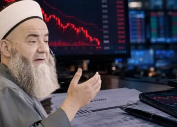 Cübbeli'den 'fon vurgunu' yorumu: Babam olsa harama haram derim 2 Cübbeli’den ‘fon vurgunu’ yorumu: Babam olsa harama haram derim