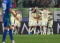 Fenerbahçe deplasmanda 3 puanı 3 golle aldı 12 Fenerbahçe deplasmanda 3 puanı 3 golle aldı