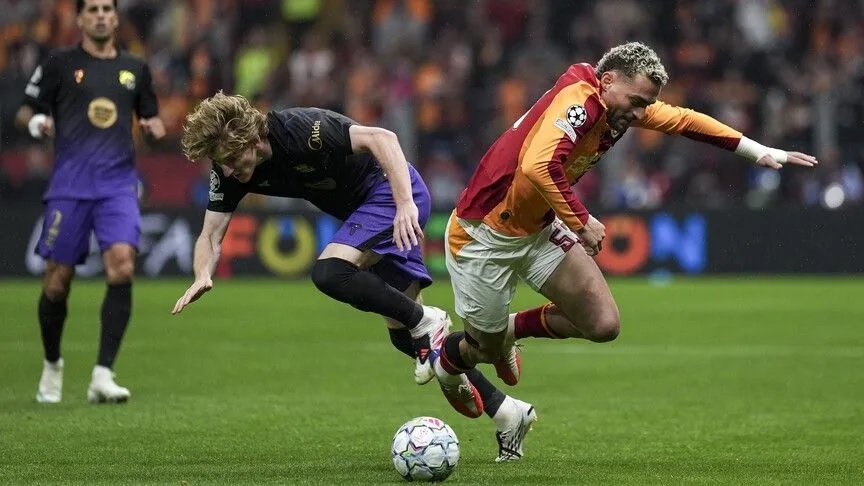 Barcelona’ya yenilen Galatasaray, “Devler Ligi”nde puanla tanışamadı