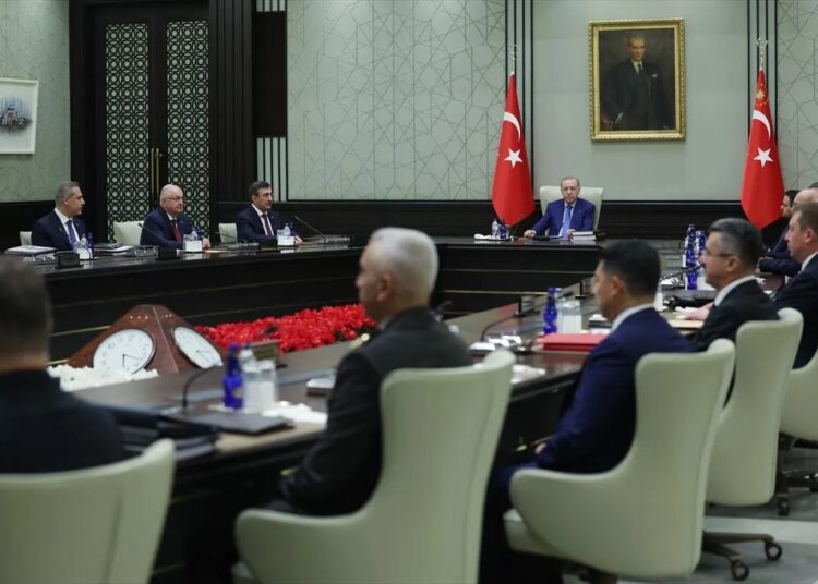 MGK'da Terörsüz Türkiye ve Terörsüz Bölge için atılan adımlar değerlendirildi 1 MGK’da Terörsüz Türkiye ve Terörsüz Bölge için atılan adımlar değerlendirildi