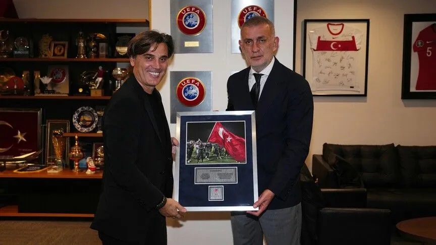 Anasayfa 67 TFF’de Montella’nın yüzünü güldüren vedalaşma