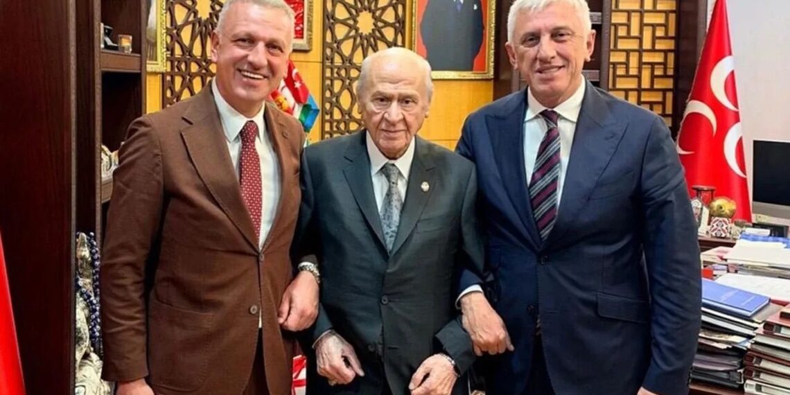 Anasayfa 66 Cumhurbaşkanı Başdanışmanı Saral, Devlet Bahçeli’yi ziyaret etti