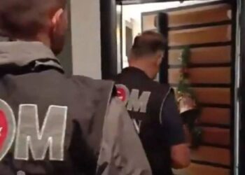 Şafak operasyonu sonrası servis edilen pijamalı görüntülere soruşturma
