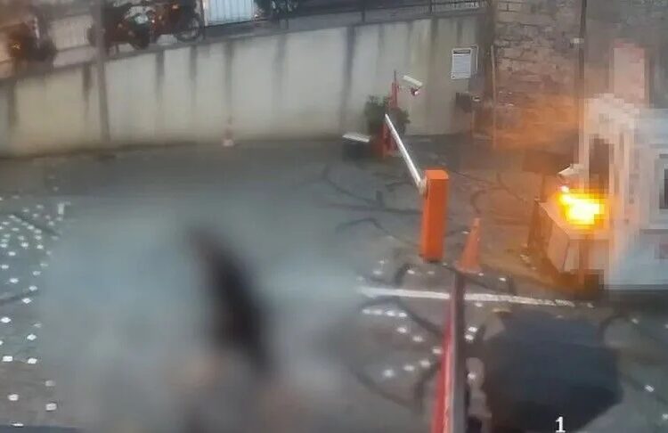 Fatih’te su birikintisinde elektrik akımına kapılan çocuk hayatını kaybetti